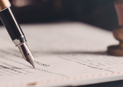 Manage Partnership Paperwork Through Mobile Notary Assistance for Business Transactions